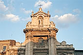 Catania, piazza Carlo Alberto, chiesa del Carmine 